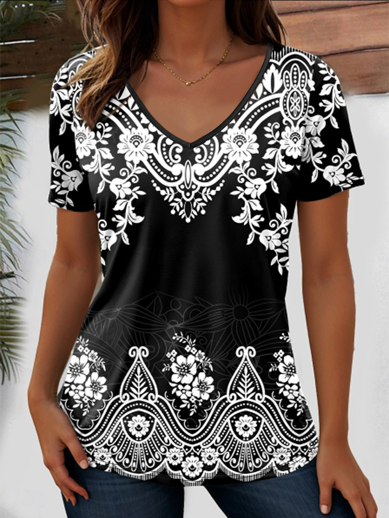 Women's Summer Fashion Vacation Floral Printed V-Neck Short Sleeve Milk Silk T-Shirt - Black-CF50614