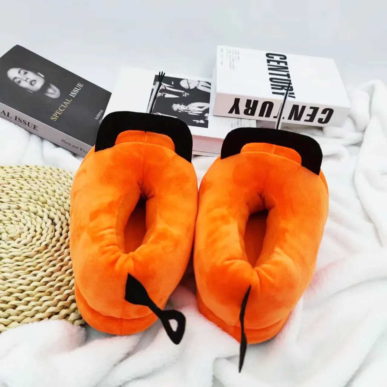 Anime Chains Man Pochita House Slipper Winter Shoe Woman Warm Fuzzy Furry Carto Children Plush Grip Female Cute Home SlipperXJ251016