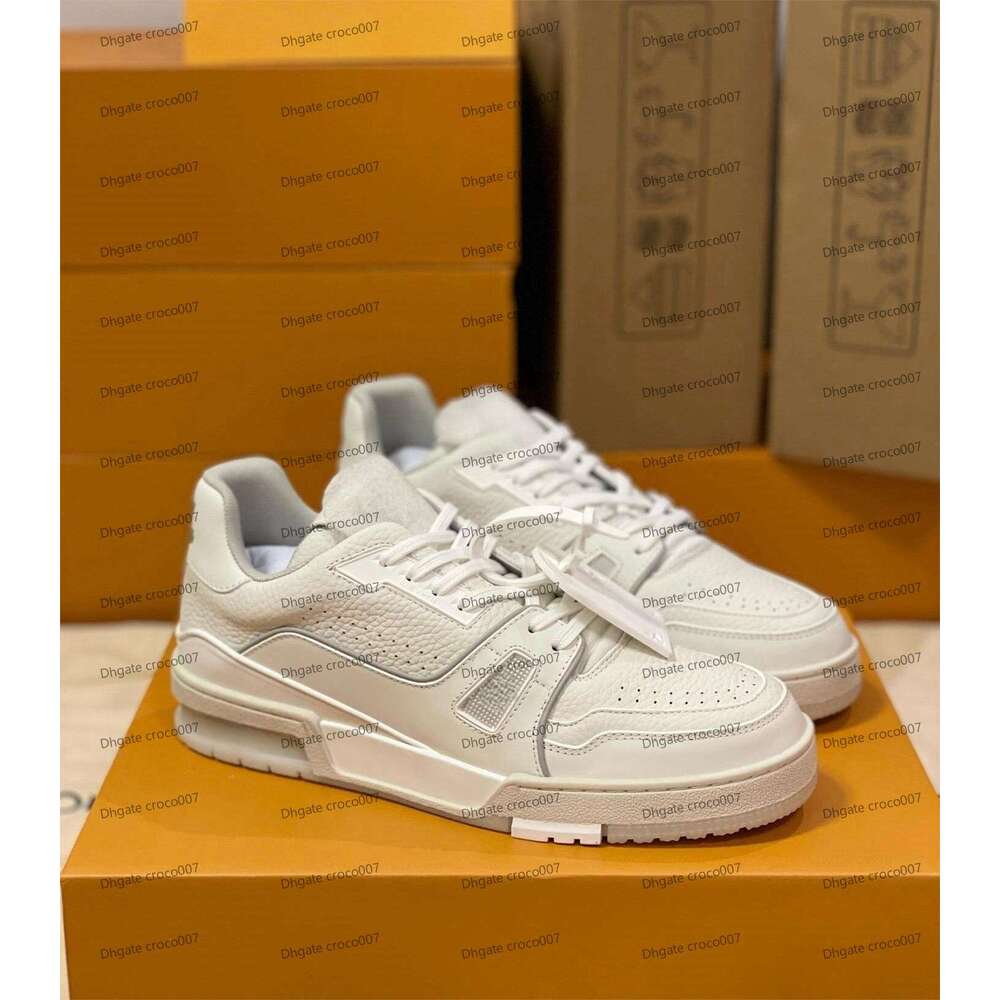 Designer Running Sh… - image