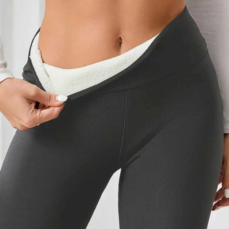 2024 Thick Warm Elastic Thermal Pocket Woman Pants Women Solid Color High Waist Leggings Cold Fashion Resistance Warm TrousersT251016