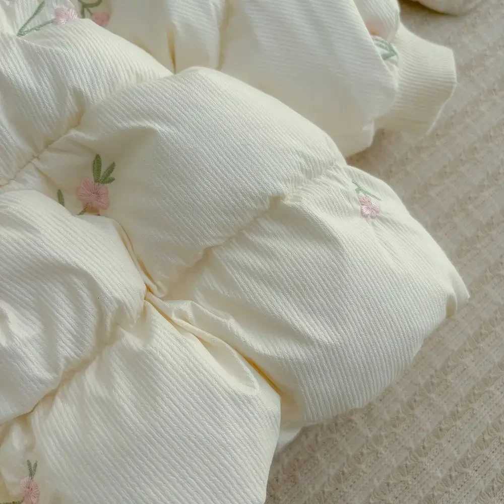 Girls Plus Velvet Winter Clothes 12M5Y Childrens Thickened Cotton Coat Baby Warm Stand Collar Embroidered JacketT251016