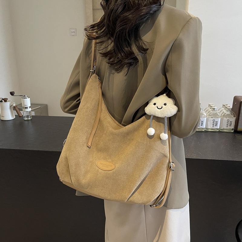 2025 New Fashionable Wrinkle Bag For Women's Autumn And Winter, Trendy Large Capacity Bag, Texture Double Shoulder Suede Fashion Pendant