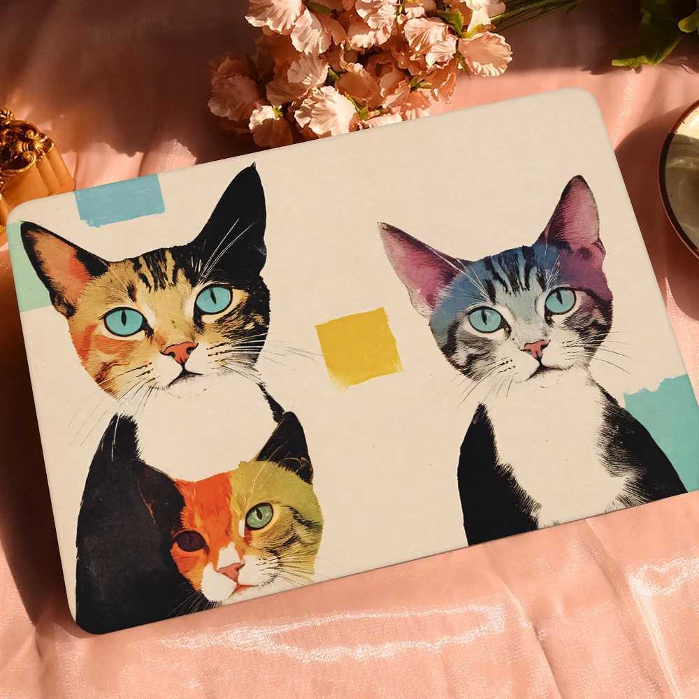 Cat Family Print Hard Case For MacBook M4 Pro 14 16 2023 M2 2022 Air 13 A2681 A2337 M1 2020 A2179 A1932 Air 13 A1466 Air15 A2941W251015