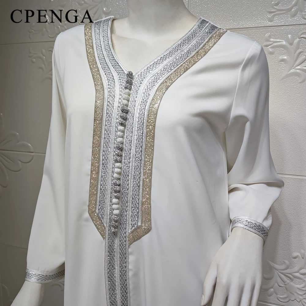 White Kaftan Luxury Dubai Abaya Turkey Muslim Dress Islam Abayas Dresses for Women Robe Djellaba Caftan Ensemble Femme Musulmane X2510161