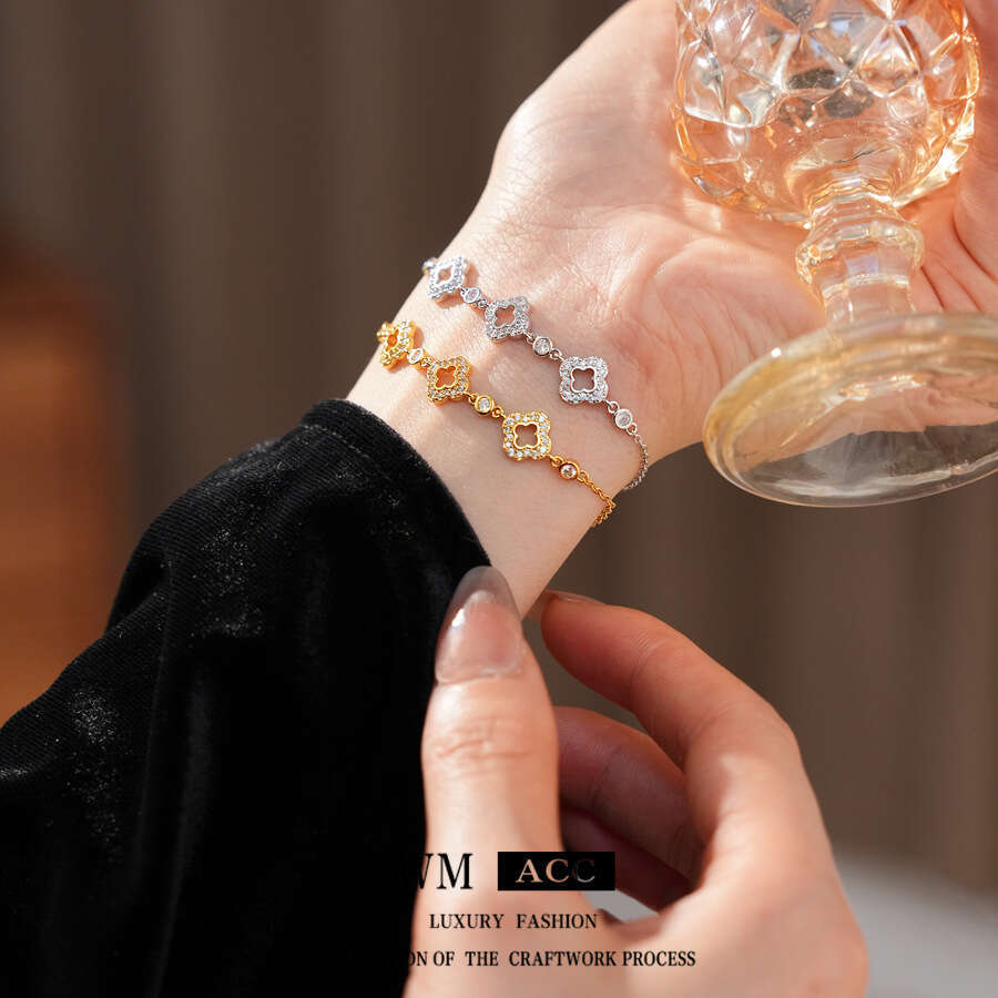 Zircon Hollow Lucky Clover Flower Bracelet Fashion Commuting Versatile Exquisite Wristband Elegant High-end Niche Jewelry ddmypluto