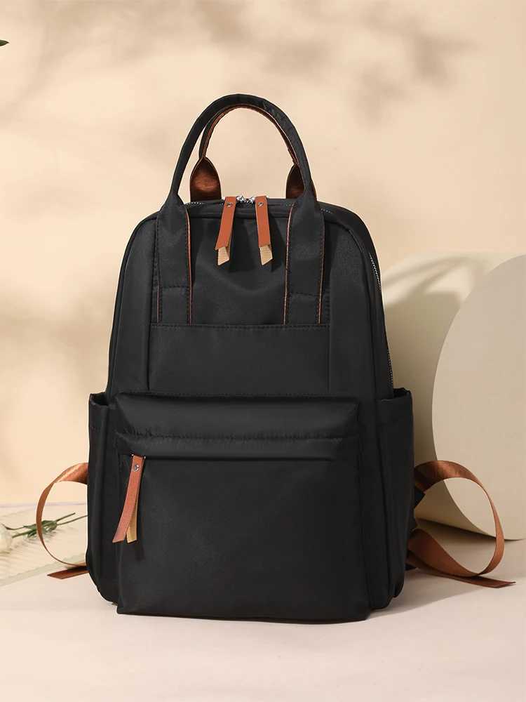 Womens Faionable Lightweight Travel Bapa 2024 New Sle Simple Design School Bag Office Commuting Cuter BagT251016