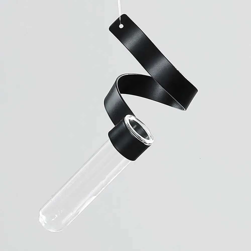 Unique Shape Suspended Desktop Ornament Hydroponic Plant Glass Vase Oblique Creative Iron Transparent Flower Vases Home Decor C251017