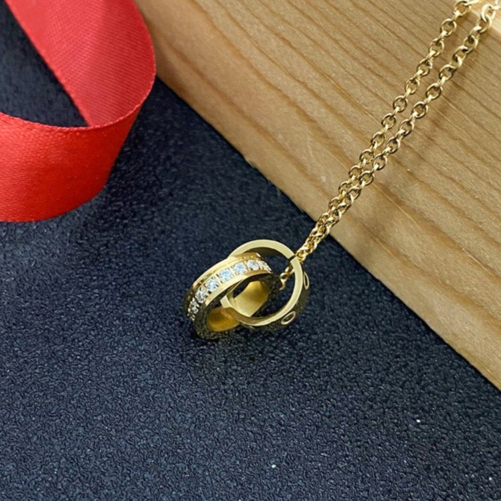 Pendant Necklaces Pendant Necklaces Luxury designer necklace diamond screw love necklaces for men cool aesthetic double hoop cjeweler chains pendant necklaces