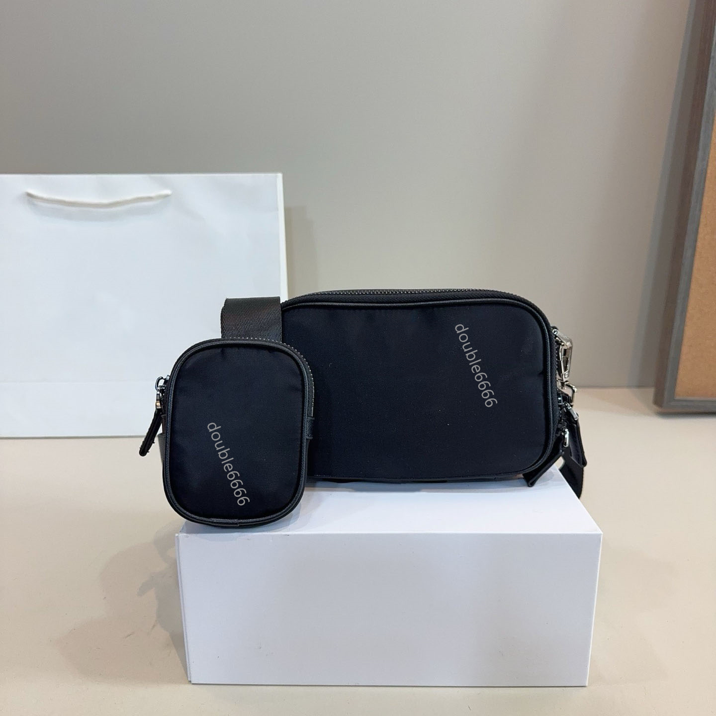 Luxury camera bag designer men's outdoor sports bag nylon shoulder bag crossbody bag phone bag travel bag chest bag waist bag cycling bag fashion messenger bag