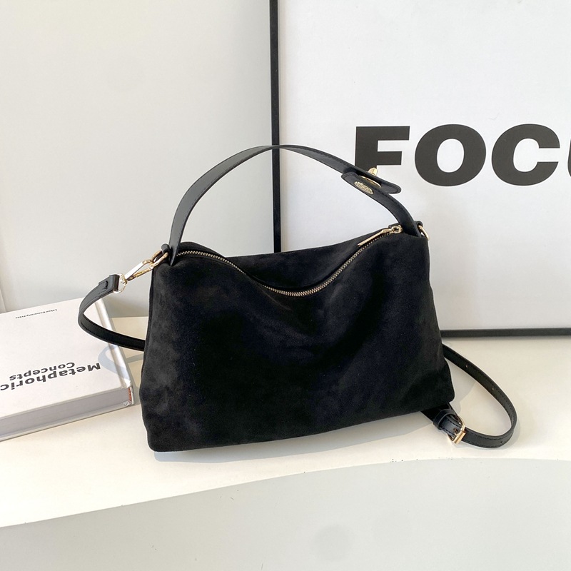 Autumn And Winter All Kinds Of Texture Matte Deerskin Velvet Bag 2025 New Senior Sense Retro Fashion Shoulder Crossbody Bag Woman