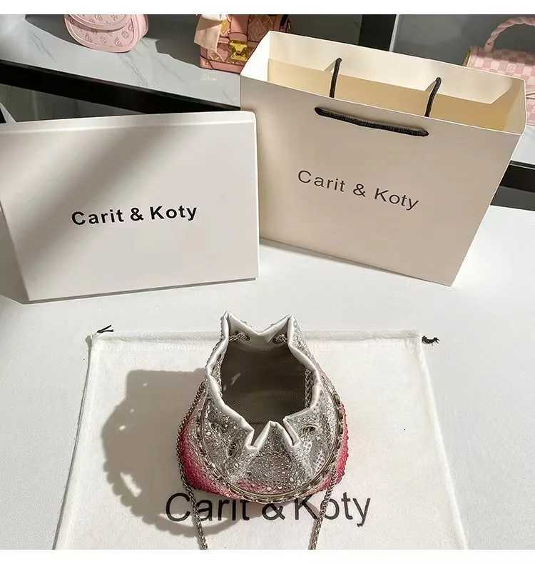 Crystal Shiny Diamonds Bucket Bag Fashion Women Handbag Metal Ring Handle Evening Bag Wedding Party Clutch Purse Crossbody Bag Z251017