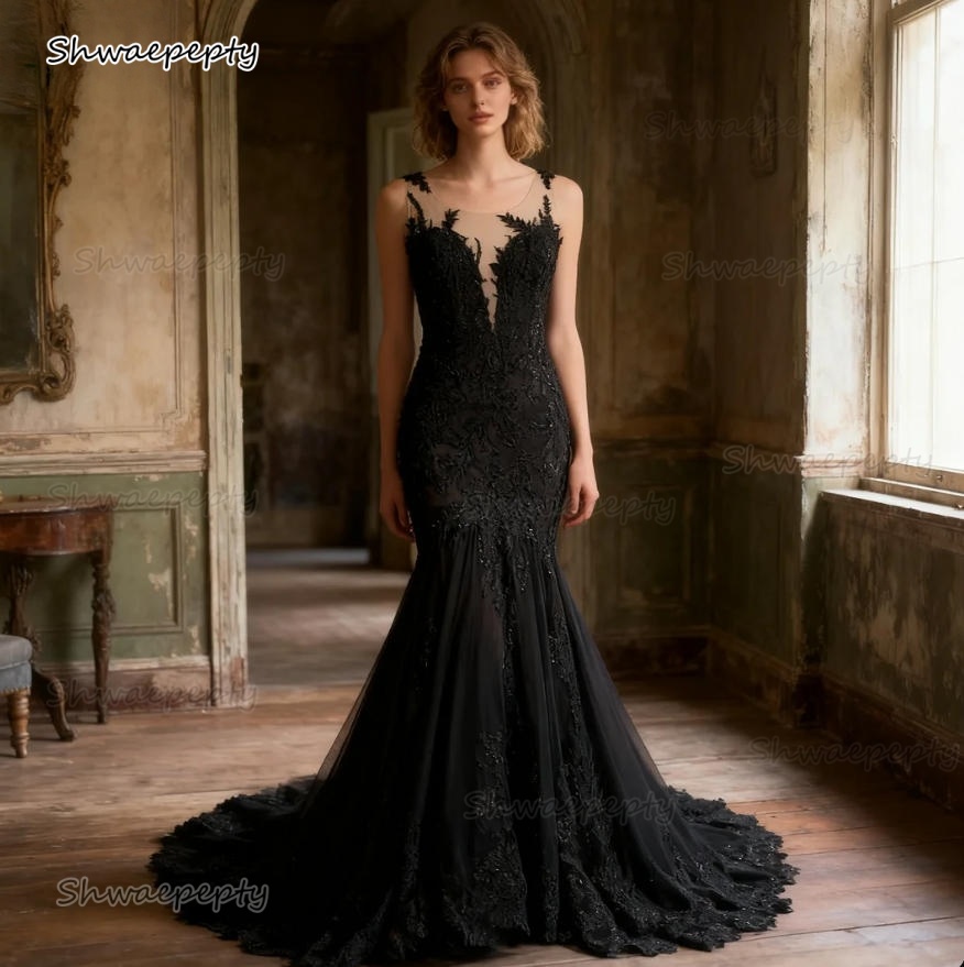 Vintage Black Lace Mermaid Wedding Dresses Chapel Train Gothic Bride Gown Sleeveless Illusion Jewel Neckline Boho Bridal Dress Custom made