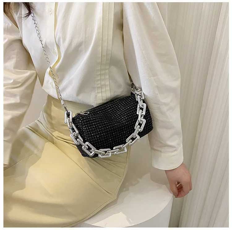 1pc New Portable Fashion Womens Crossbody Bag With Bright Diamonds And Metal Chains PU Material For Dinner Parties Everyday Z251017