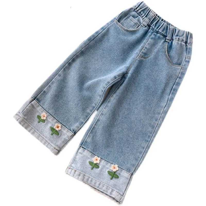 MILANCEL New Autumn Kids Jeans 17T Cute Embroidered Flowers Girls Wide Leg Pants Loose Korean Version Children Straight PantsT251017