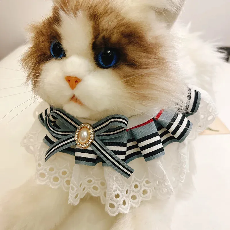 Cute Cat Collar Cat Necklace with Lace Bow Collar Pet Collar Comfortable to wear Suitable Pet Accessories