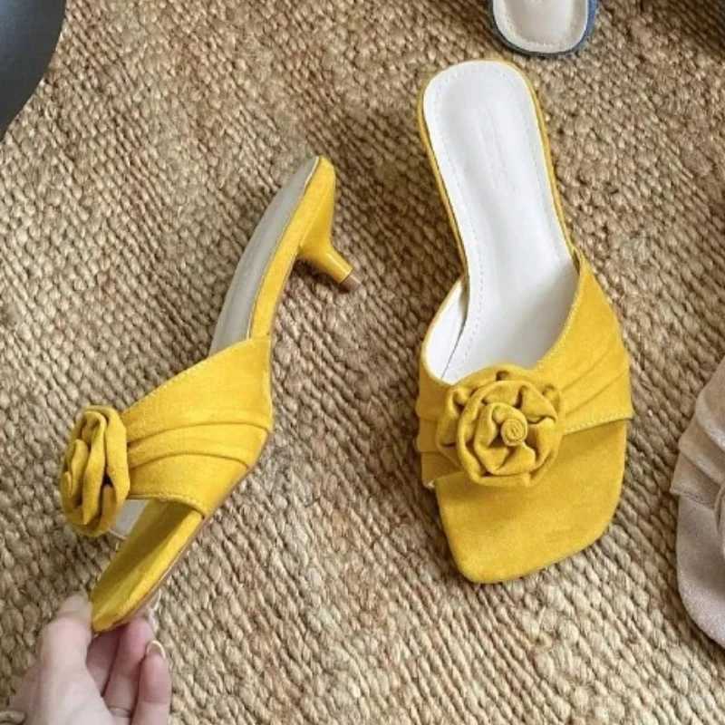 Summer Fashion Pleated Floral Slippers Women Sexy Square Toe Kitten Heel Slide Sandals Elegant Comfortable Brand Designer Shoes Z251015
