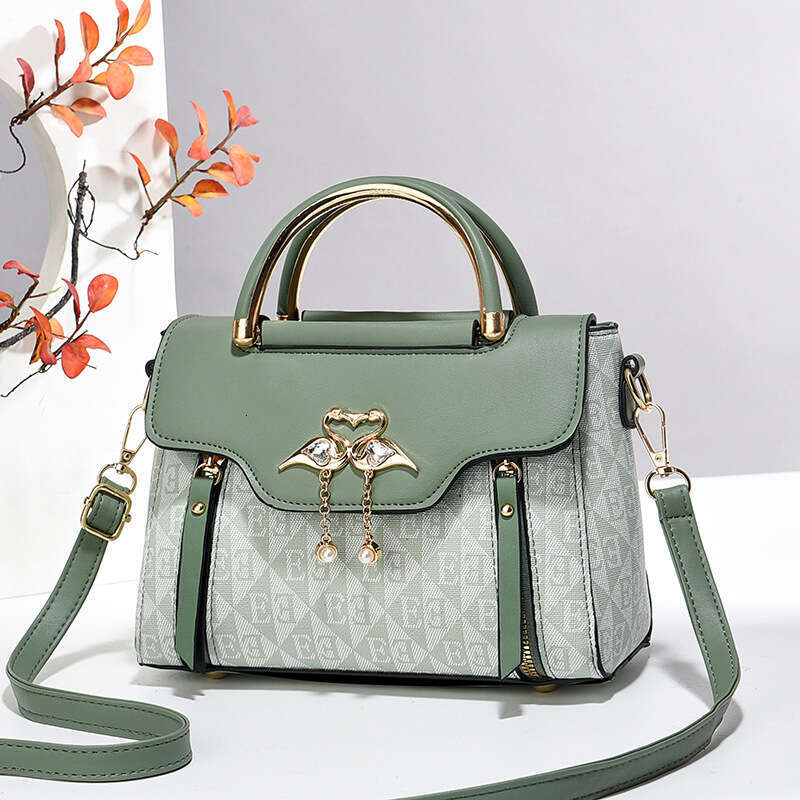 New Women's Fashionable and Stylish Handbag Light Luxury Printed Shoulder Crossbody Three-dimensional Small Fragrance Style Ladies Bag