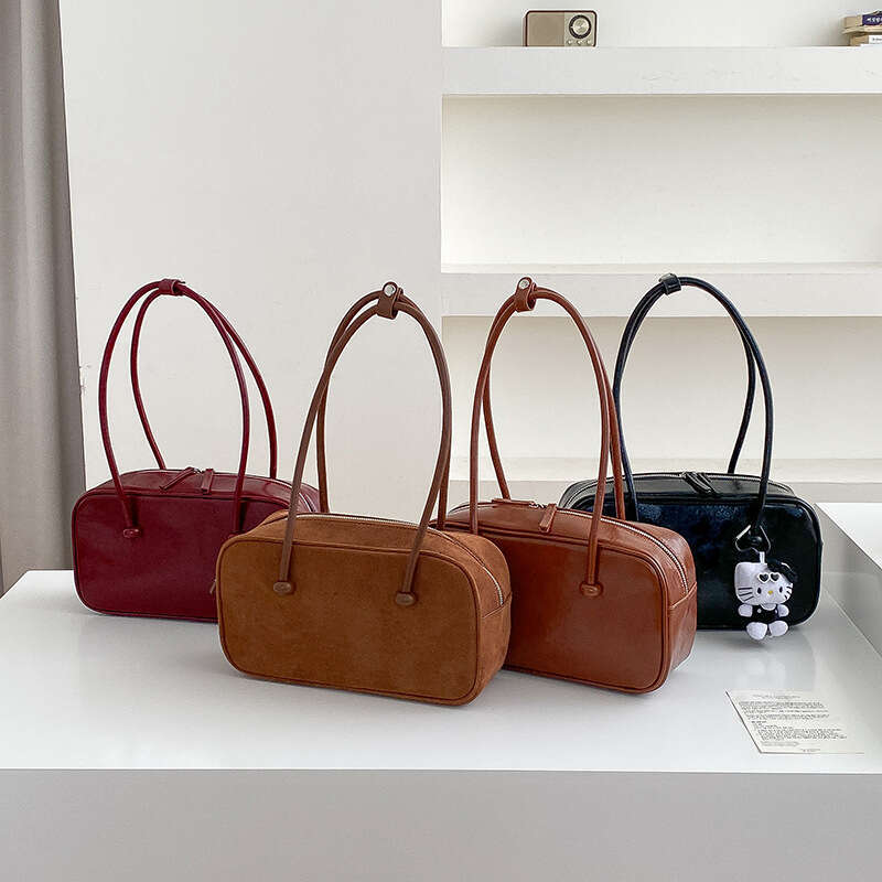 Autumn New Oil Wax Leather Boston Small Square Korean Style Large Capacity Commuter Fashion Single Shoulder Bag For Women B5