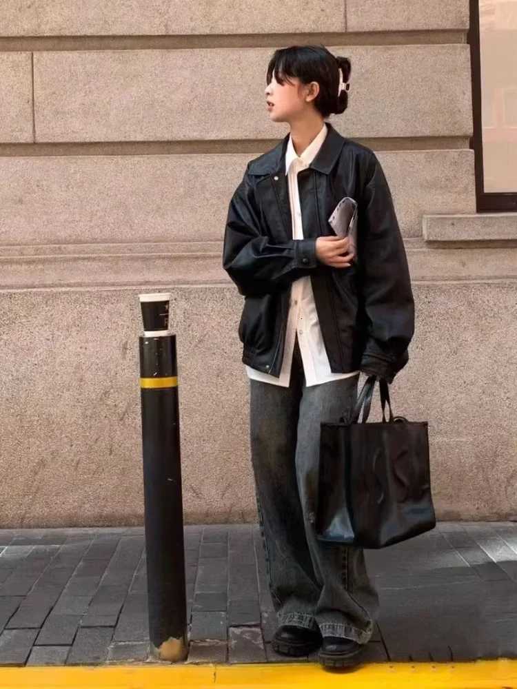 Vintage PU Leather Jacket Women High Street Techwear Oversized Moto Biker Coats BF Punk Loose Casual Cropped OuterwearT251017