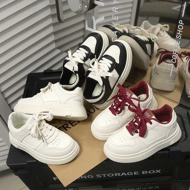 2025 NewSpring Kids Lightweight SportsShoesGirls Fashionable Chunky DadStyle Sneakers BoysCool White Leather Board ShoesT251017