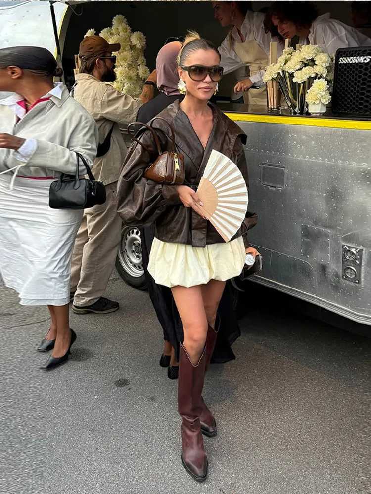 Retro PU Leather Lantern Sleeve Jacket Women Casual Loose Lapel Brown Jackets With Belt 2025 Autumn Classic Chic Street OutwearT251017