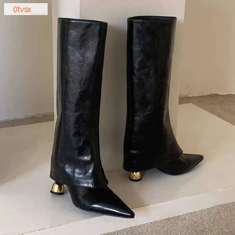 Large size long boots for autumn and winter, new fashionable boots, elegant pointed outdoor retro luxury women's high boots, designer boots