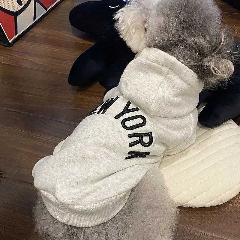 Dog Hoodies Autumn Winter Pet Sweatshirts Warm Clothes for Dogs Letter Print Hoodies Bichon Frise Fleece Thickened Cat ClothesW251017