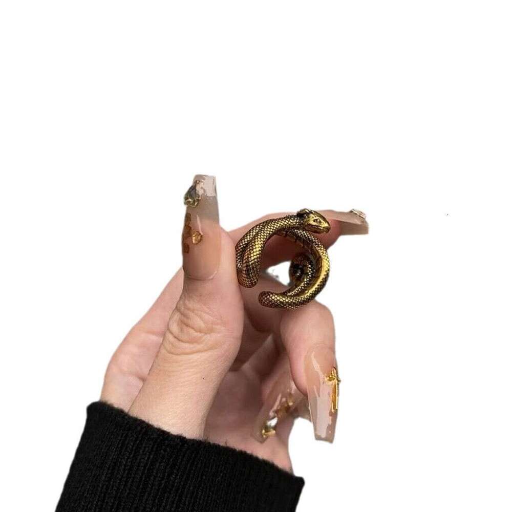 Unique Internet Celebrity New Dark Minimalist Gold Snake Niche Design Snake-shaped Ring for Women Punk Adjustable Trendy Cool