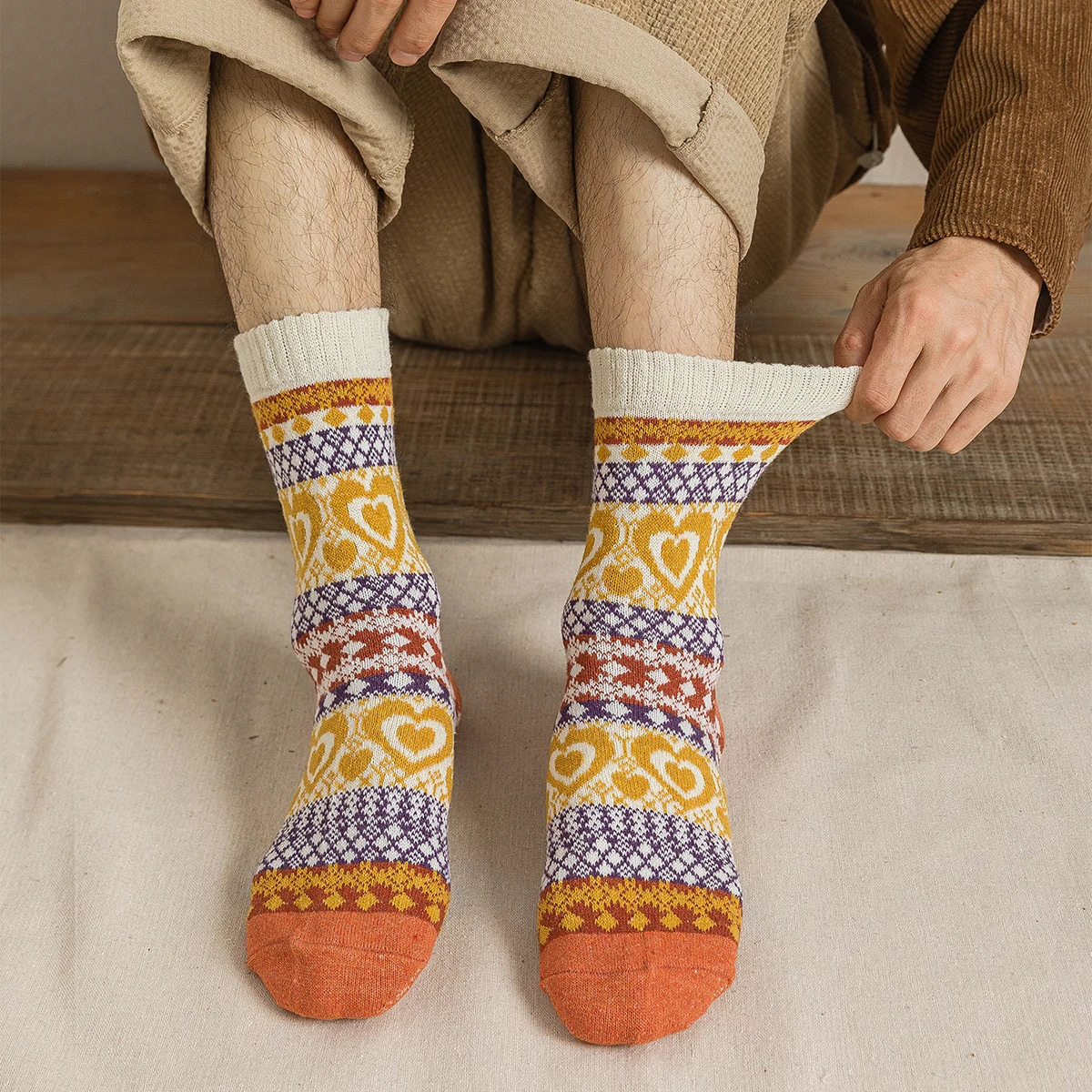 5 Pairs Women Thick Winter Warm Wool Socks Man Retro Style Dot Wave Pattern Couple Models Free Size 251017