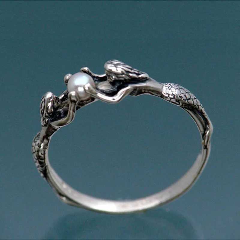 Fashion Mermaid Pearl Ring Silver Plated Blue Gem Mermaid Ring Personality Womens Party Jewelry Birthday Gift Size Us610W251017