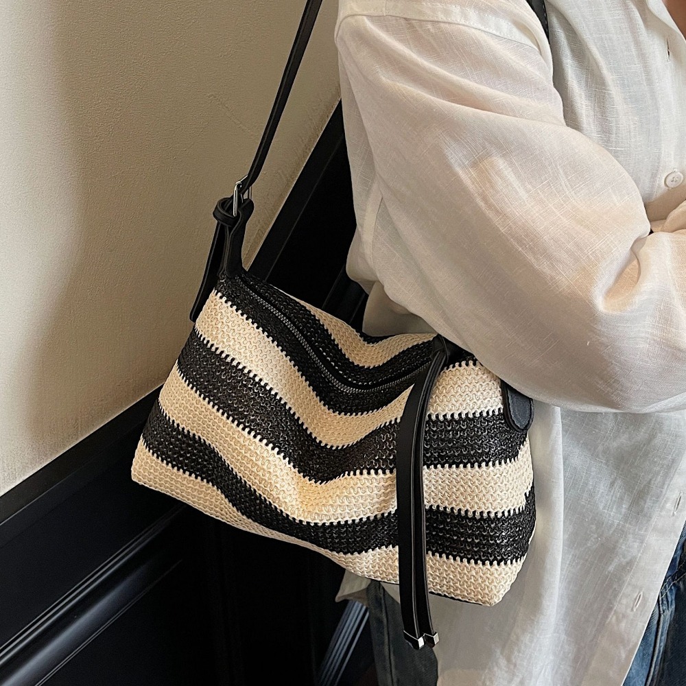 Versatile Bucket Bag with Bold Striping - Durable & Roomy Travel Companion