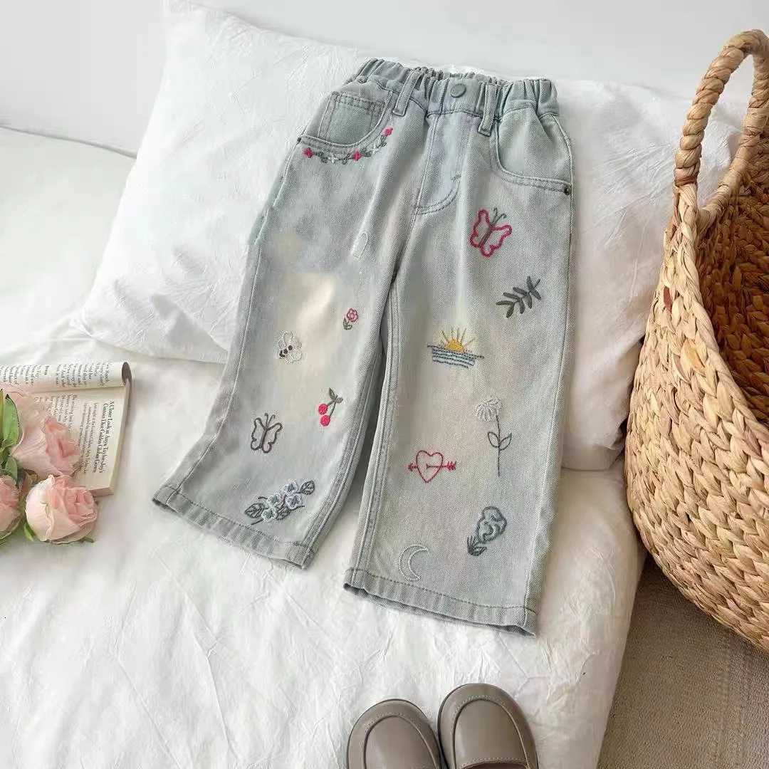 2025 New Spring Summer Kids Embroidered Jeans Fashion Girls Soft Loose Straight Trousers Baby Girl Thin Style Denim PantsT251017