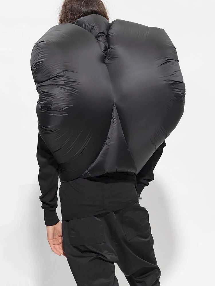 Threedimensional silhouette down vest fashionable high street thickened warm short men and women with the same down jacket W251016