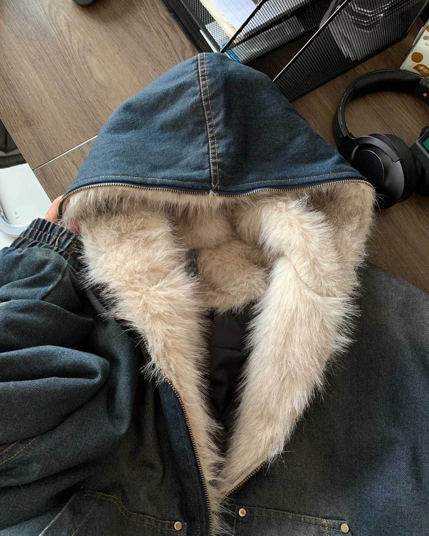 Gothic Harajuku Washed Blue Hoodie Jacket Y2K Clothes Mens Womens Winter Warm Plush Denim Jacket Fashion Casual Coats W251016