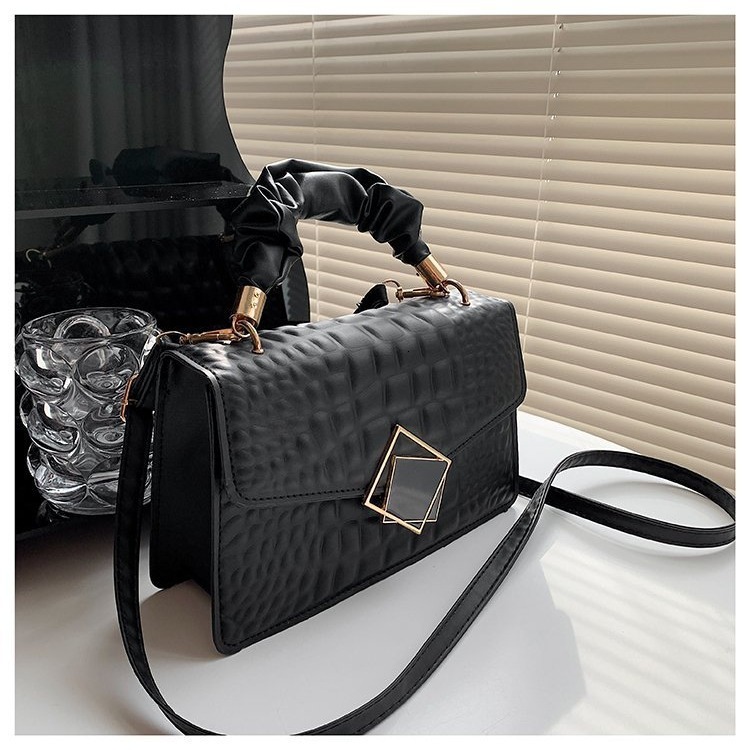 Designer Bag Bag For Women 2025 New Simple Ladies Bag Solid Color Crossbody Bag Pleated Handbag Shoulder Luxury Bag Bag Stone Pattern Small Square Bag