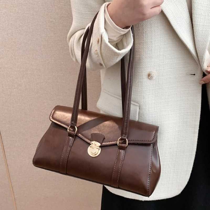 Red HighGrade Sense Wens Shoder Bags 2025 New Trend Korean Underarm Bag For Wen PU Leather Ladies Cmuter Handbags1 D251017