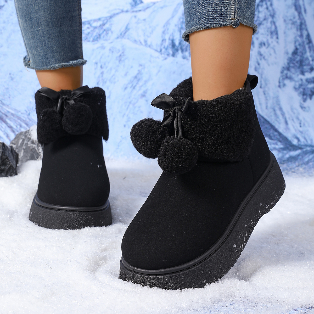 Cozy Wool-Innerlined Womens Ankle Boots with Elevated Soles & Durable Outsoles