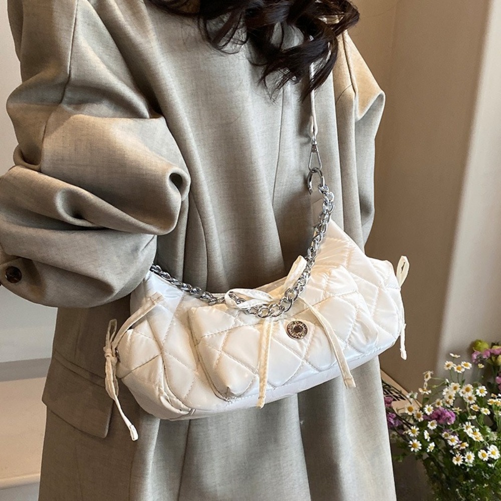 Trendy Womens Under-the-Arm Sling Bag with Cute Floral Accents Versatile Pink Crossbody Pouch