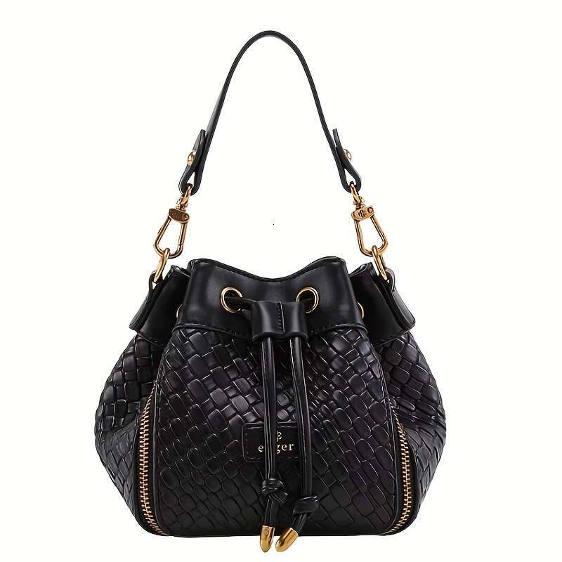 Crossbody Gift Niche Design Women's New Fashion Commuting High-End Woven Bucket Bag