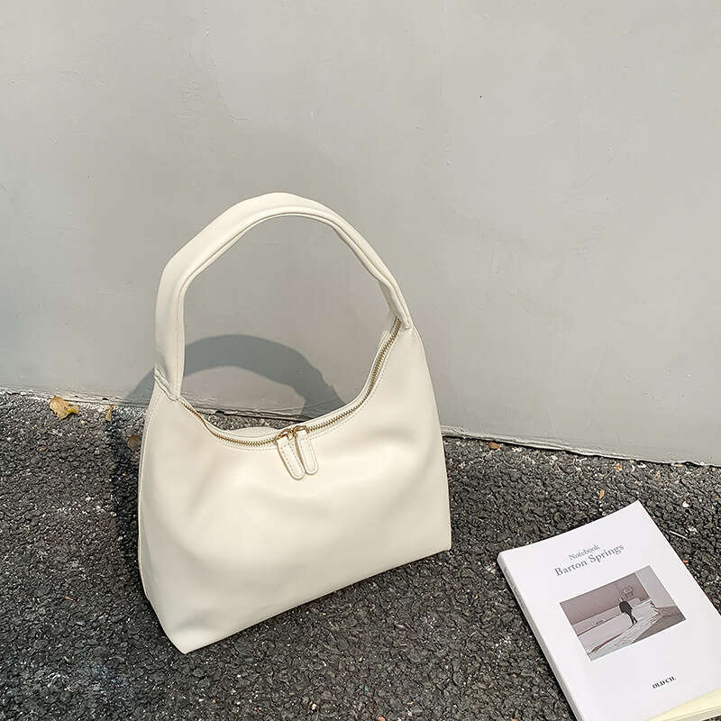 Korean Style Underarm Niche High-End Large Capacity Shoulder Casual Versatile Simple PU Soft Leather Bag For Women B5