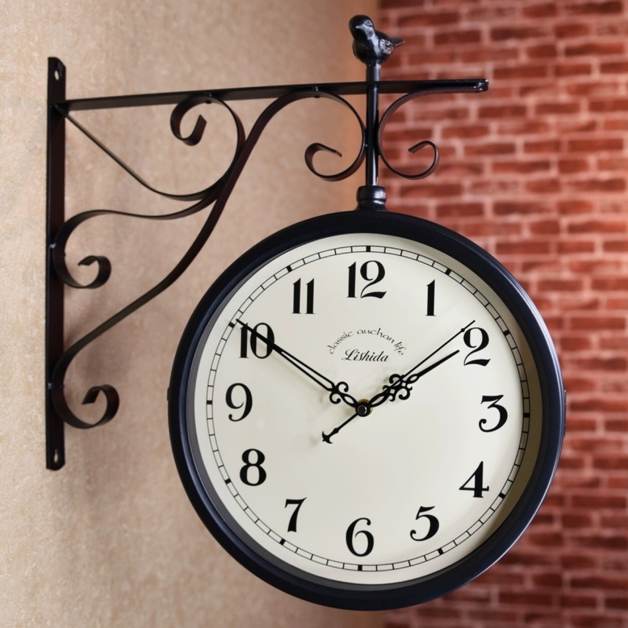 1 piece of vintage metal double-sided wall clock suitable for wall decoration Christmas gift batteries not included 250325