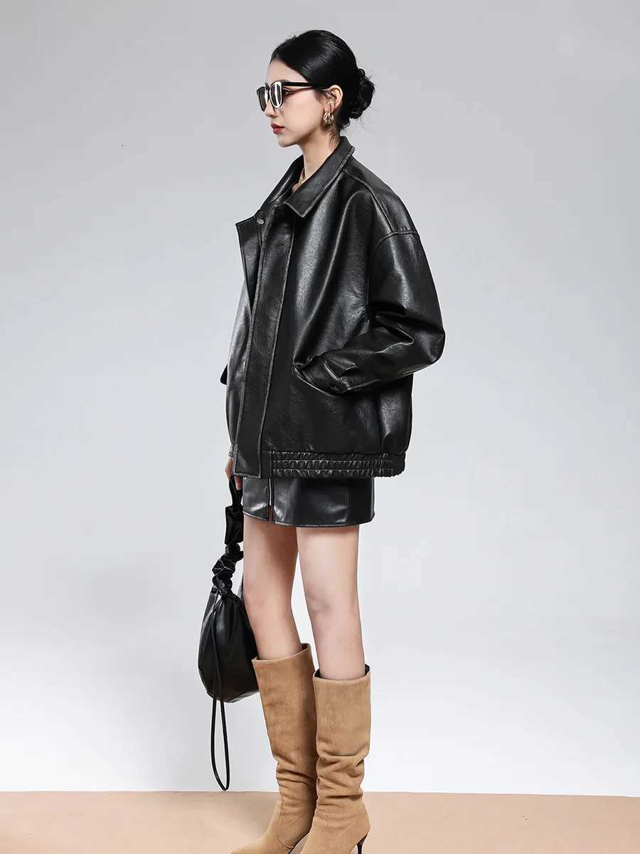 Nerazzurri Autumn Cool Oversized Vintage Distressed Brown Pu Leather Jacket Women Zipper Loose Retro American Retro Clothes 2025T251017