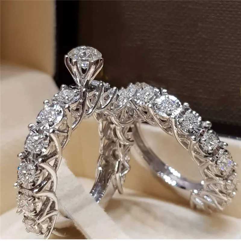 2PcsSet Rings Elegant Luxury Wedding Rings for Women Sliver Color AAA White Shiny Engagement Rings fashion Jewelry Dropshipping Z251017