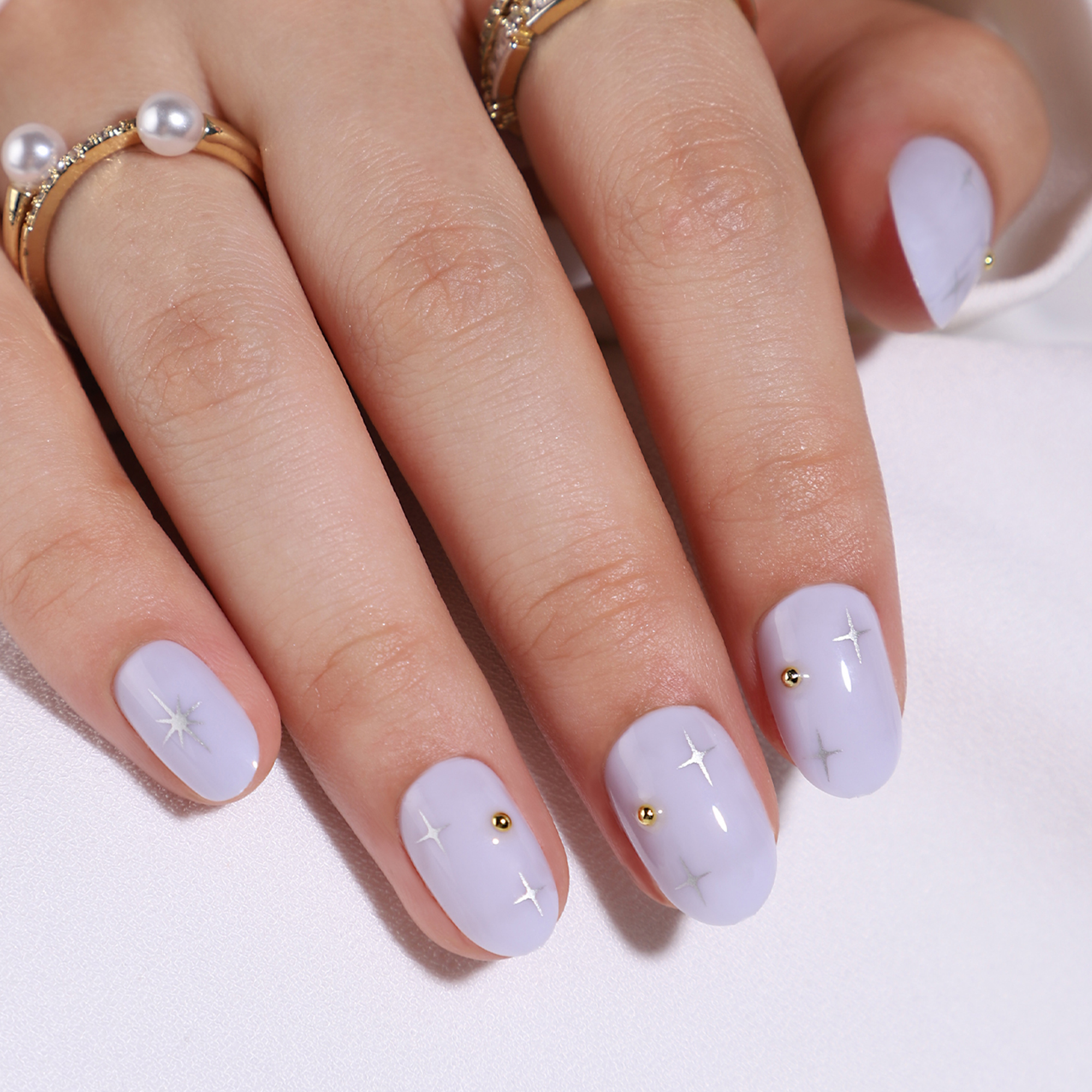 32Pcs Stiletto Press on Nails Glitter Almond False Nails French Tip Fake Nails with Glue Detachable Full Cover Acrylic Nail Tips