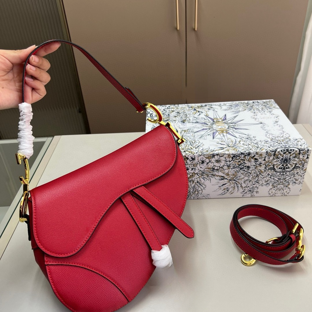 Luxury handbag retro high-quality explosive classic saddle bag D women's crossbody bag fashionable and versatile shoulder crossbody bag for daily