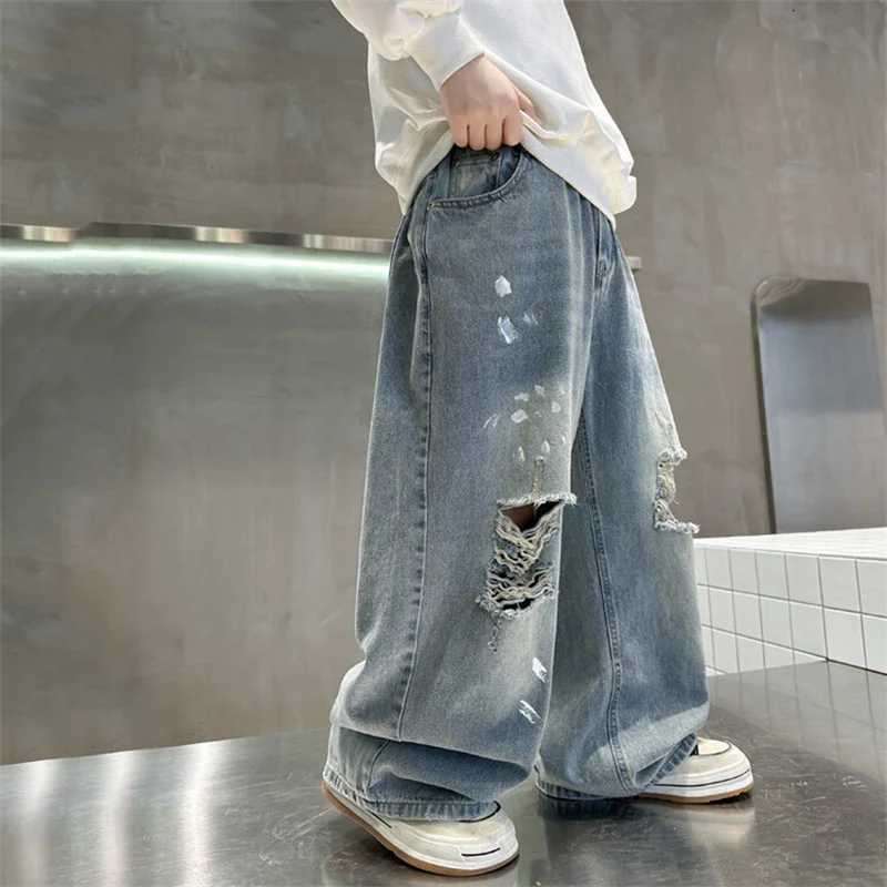 Cool Boys Street Style Ripped Baggy Jeans With Holes on the Knees Kids Child Fashion Broken Denim Pants with Drawings PrintT251017