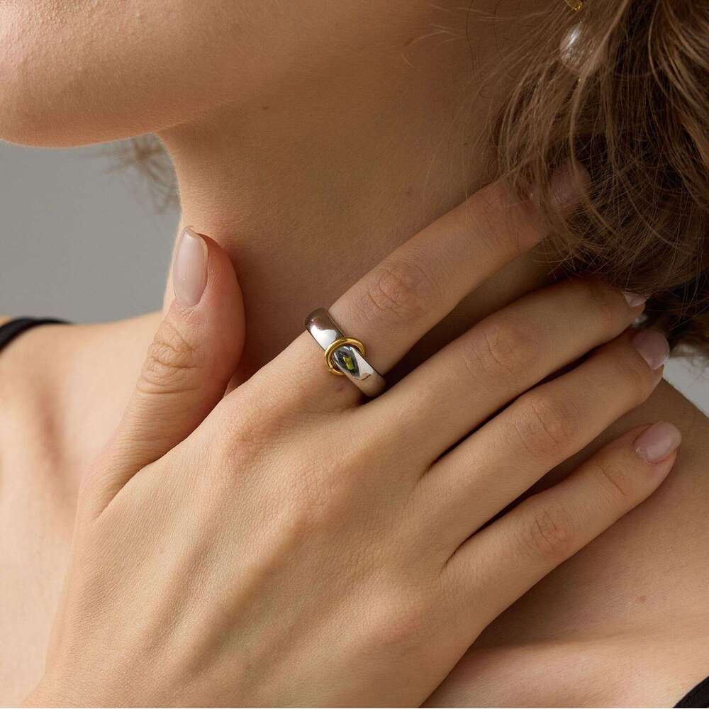 Stainless Gold-Plated High-End Ins Titanium Steel Jewelry Furnace Vacuum Color-Retaining Ring