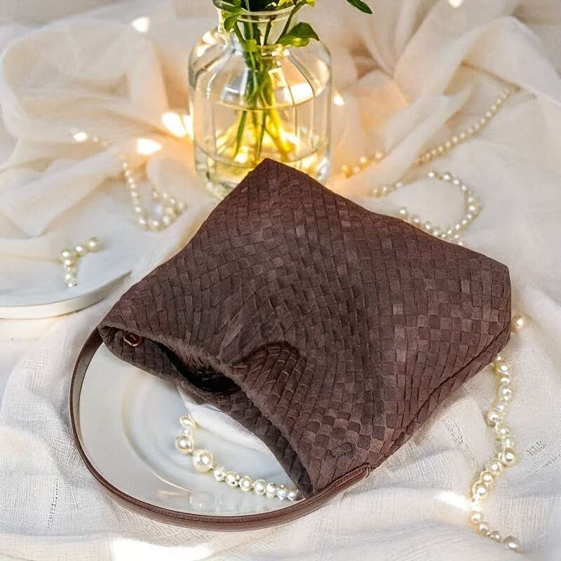 Women's Premium Synthetic Leather Woven Crossbody Bag Sand Texture Large Capacity Handbag With Adjustable Shoulder Strap, Snap Closure, Polyester