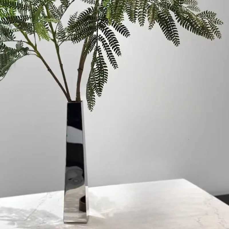 Stainless Steel Vase Creative Luxury Flower Vases Modern Minimst Household Flower Bottle Living Room Decorative Accessories C251017