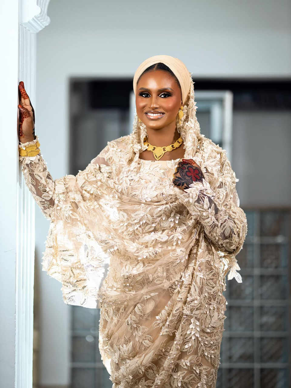 Arabic Style Wedding Dress High-Neck Bridal Gowns With Headscarf Dress Appliques 3D-Lace Vestina De Novia Plus Size Customized H252569